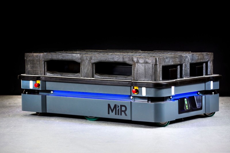 Mobile Industrial Robots (MiR) Brings Safe and Collaborative Autonomous Mobile Robots to Heavy Industrial Transport