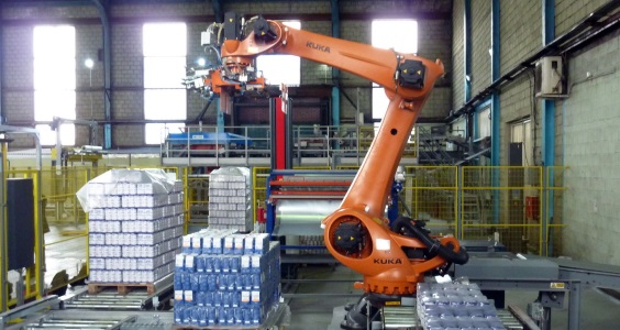 KUKA Palletizing Robot palletizes ten tonnes of sugar per hour