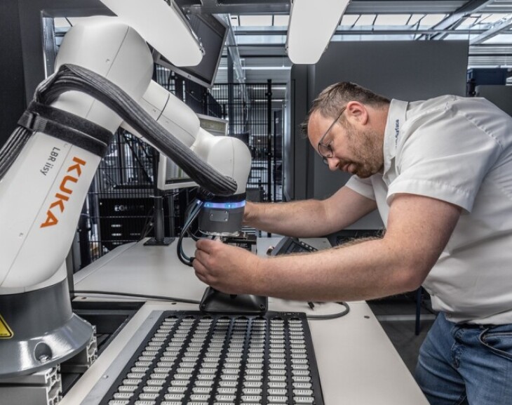 Solid Sands Case Study: Aiding compiler/library selection for functional safety in KUKA’s advanced robots